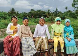 Children can learn about other cultures in Southeast Asia. // © 2011 Thinkstock